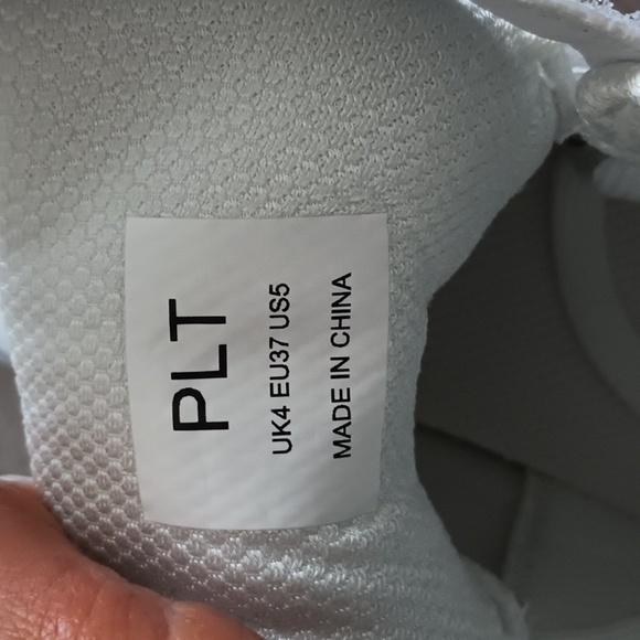 PLT Tennis Shoes Sneakers - Picture 11 of 11
